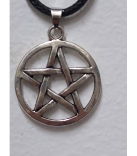 Pentagrama de Agripa ( tetragramatón) 2,50 cm. con cordón 70 cm largo al por mayor